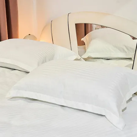 Lovley Daniel House By Open House * Τιμισοάρα