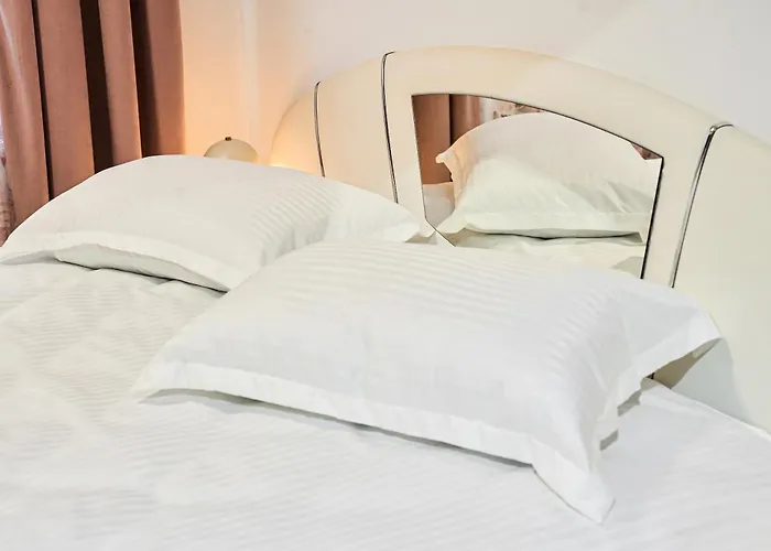 Lovley Daniel House By Open House * Timişoara