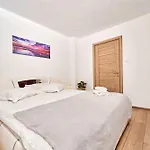 Lovley Daniel House By Open House Apartment Timişoara