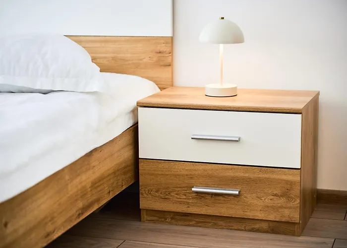 Lovley Daniel House By Open House