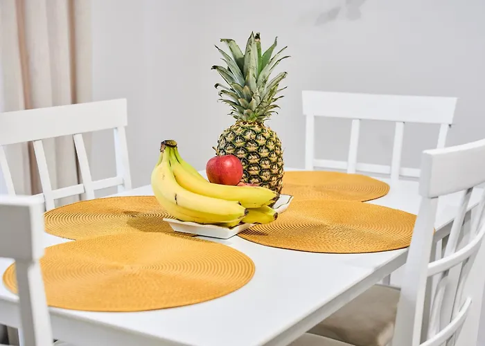 Apartament Lovley Daniel House By Open House