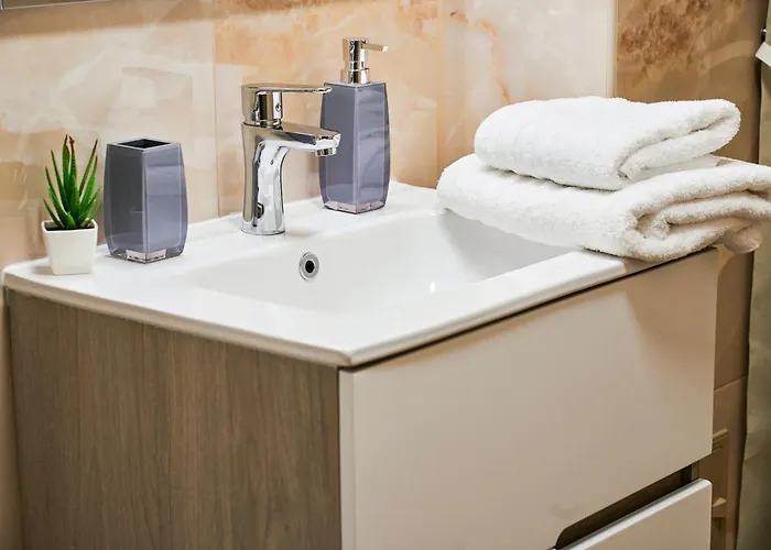 Apartament Lovley Daniel House By Open House *